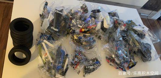 FB体育 FB体育平台乐高LEGO 科技机械系列42110-路虎卫士2500多片乐高积木真香(图2)