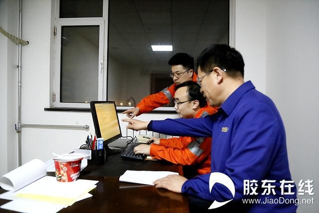 FB体育 FB体育平台了不起！全球首个专业化干散货全自动化码头从烟台开先河(图4)