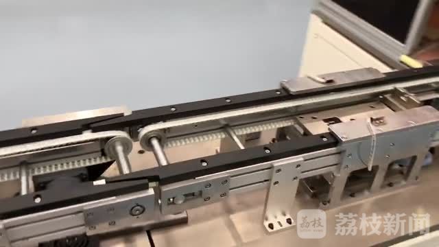 FB体育 FB体育平台自动化流水线可以随换随用？未来打造无人工厂或许就像搭积木（视频）(图1)