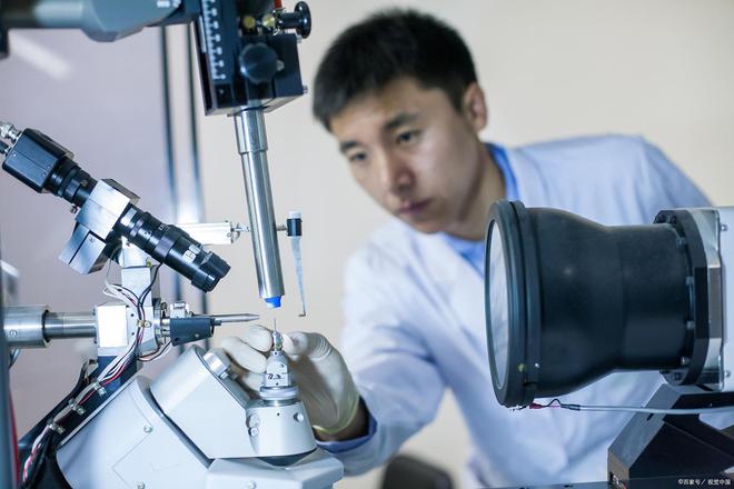 人民日报点名推荐4个工科专业性价比、含金量高FB体育 FB体育平台就业前景光明(图2)